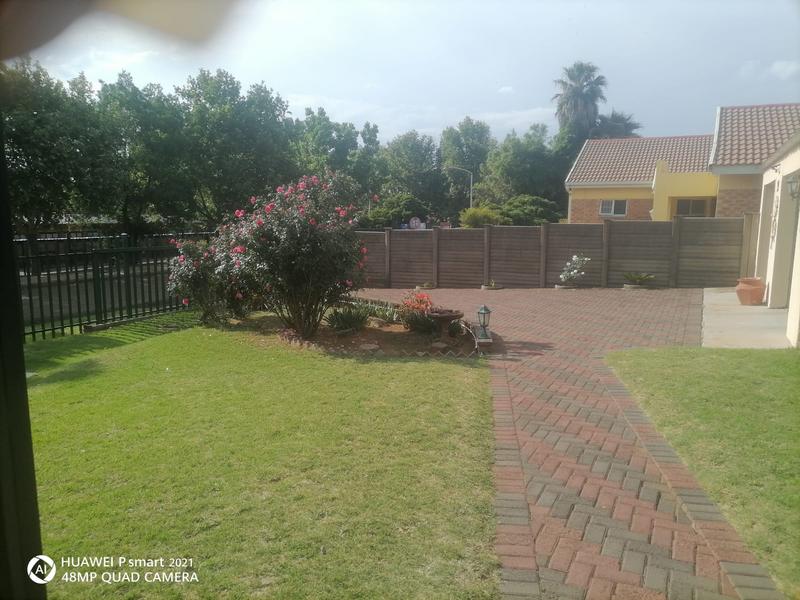 4 Bedroom Property for Sale in Sasolburg Ext 10 Free State